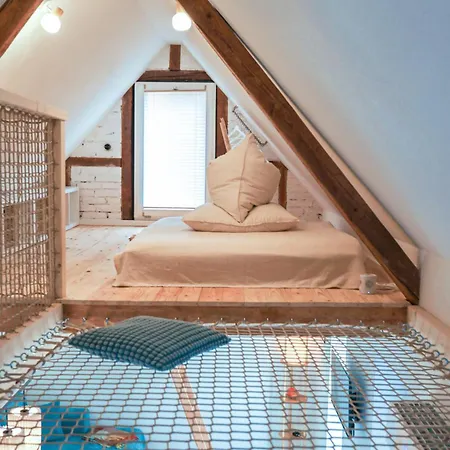 Tinyhouse *